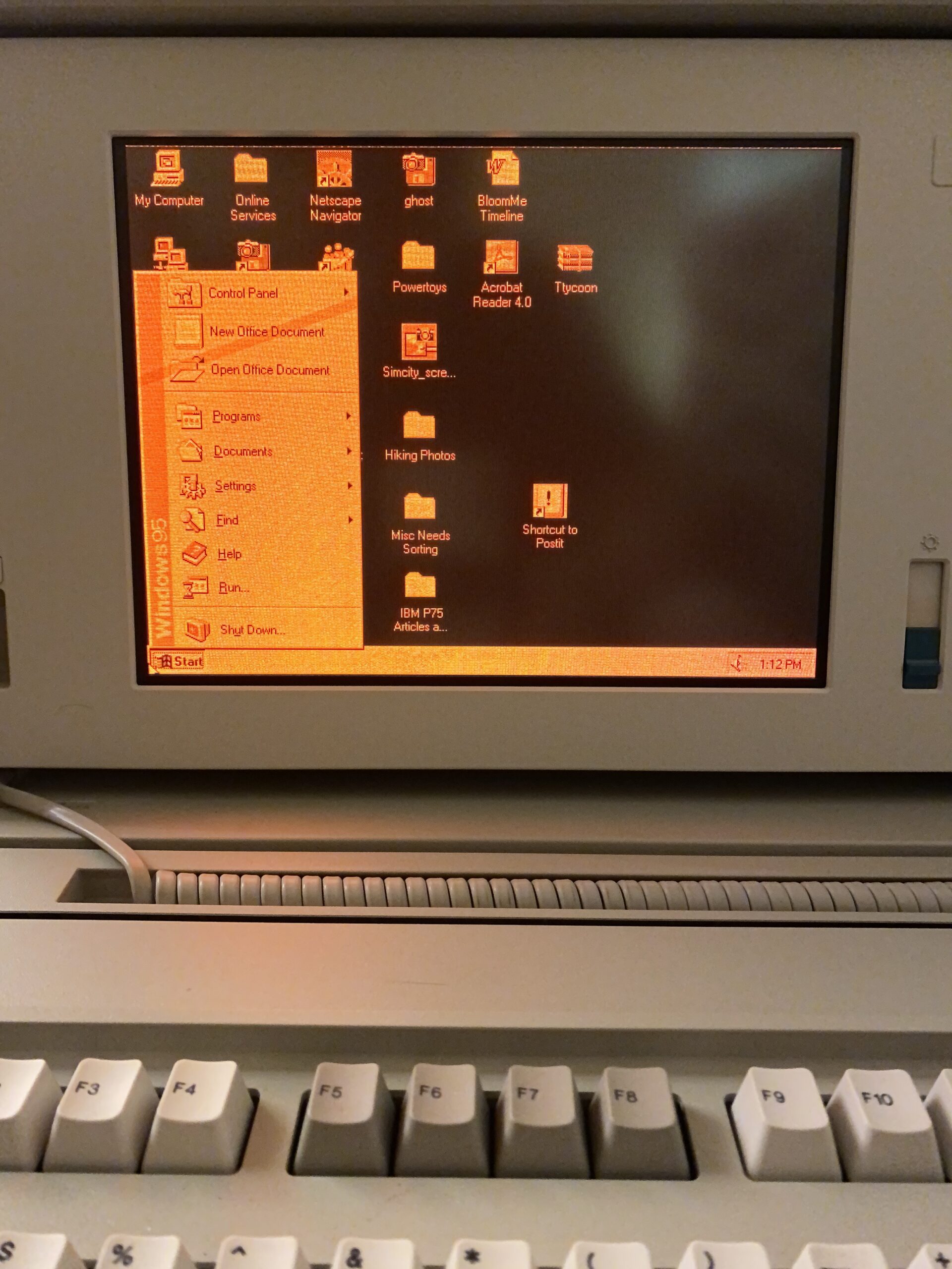 ペルソナ Windows95,98版 Booting Up & Configuring the IBM P75 - Retropaq
